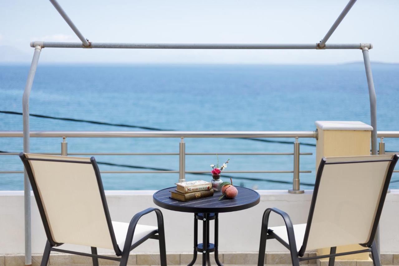 The Island Life Apartments By Konnect, Ipsos Beach Bagian luar foto