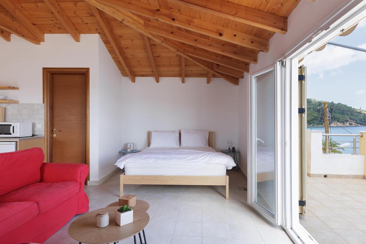 The Island Life Apartments By Konnect, Ipsos Beach Bagian luar foto