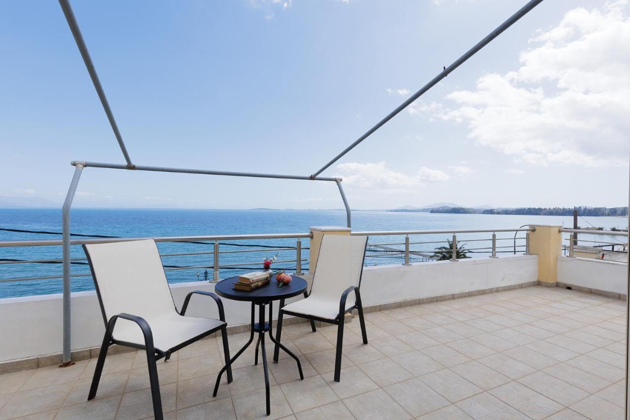 The Island Life Apartments By Konnect, Ipsos Beach Bagian luar foto