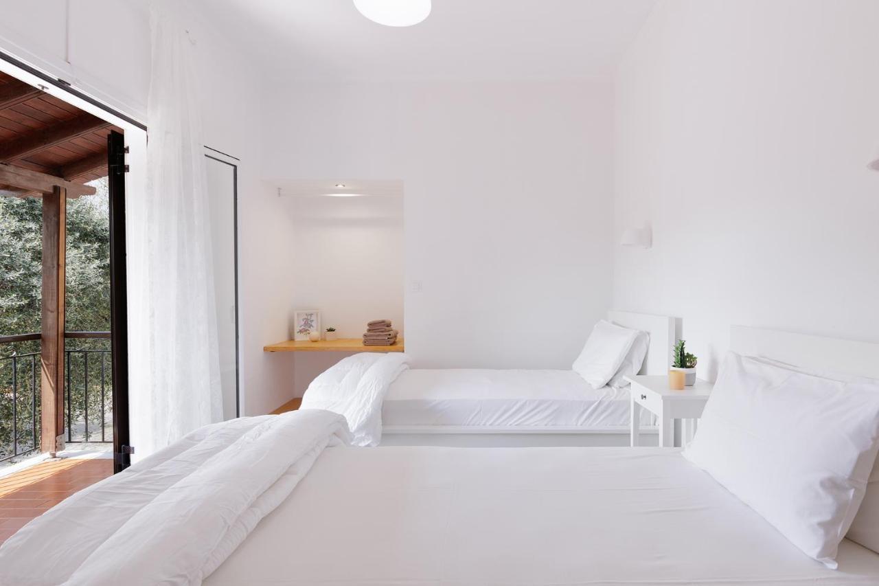 The Island Life Apartments By Konnect, Ipsos Beach Bagian luar foto