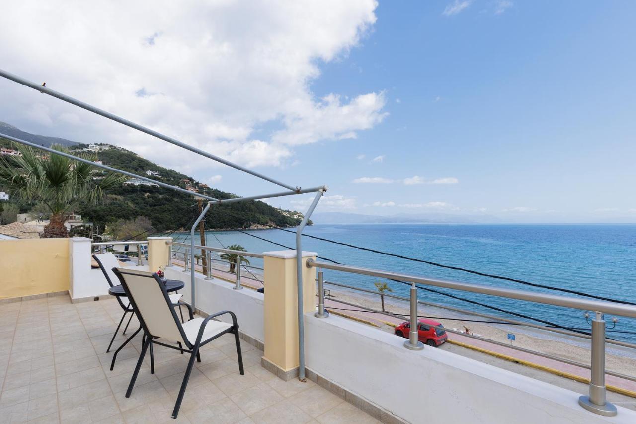 The Island Life Apartments By Konnect, Ipsos Beach Bagian luar foto